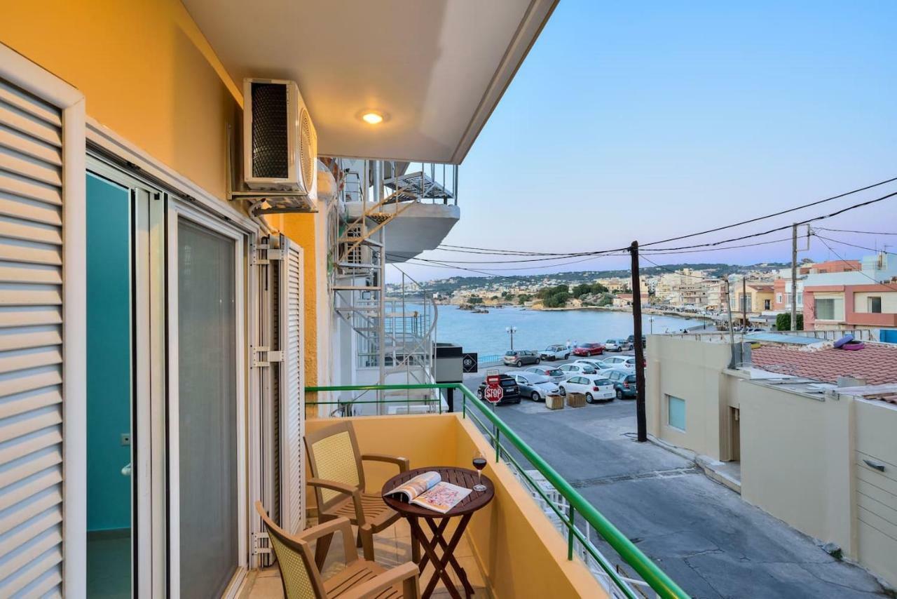 Seaside Old Venetian Harbour 1St Floor Apartman Hriszí Aktí Haniá Kültér fotó