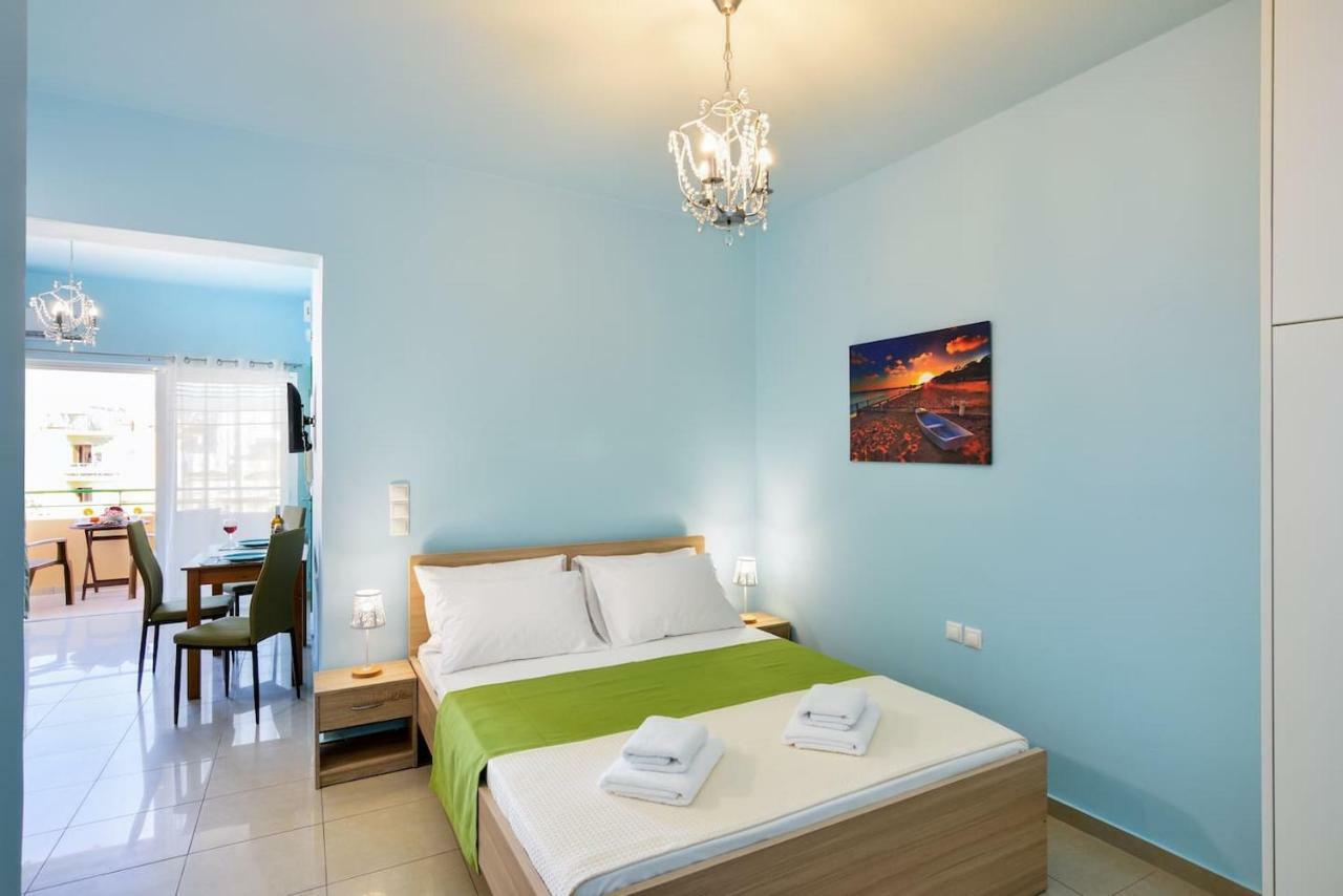Seaside Old Venetian Harbour 1St Floor Apartman Hriszí Aktí Haniá Kültér fotó